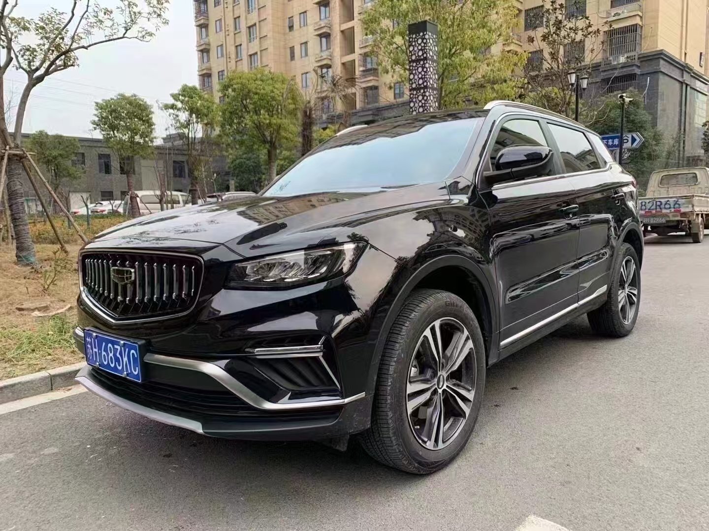 2022 Geely Atlas