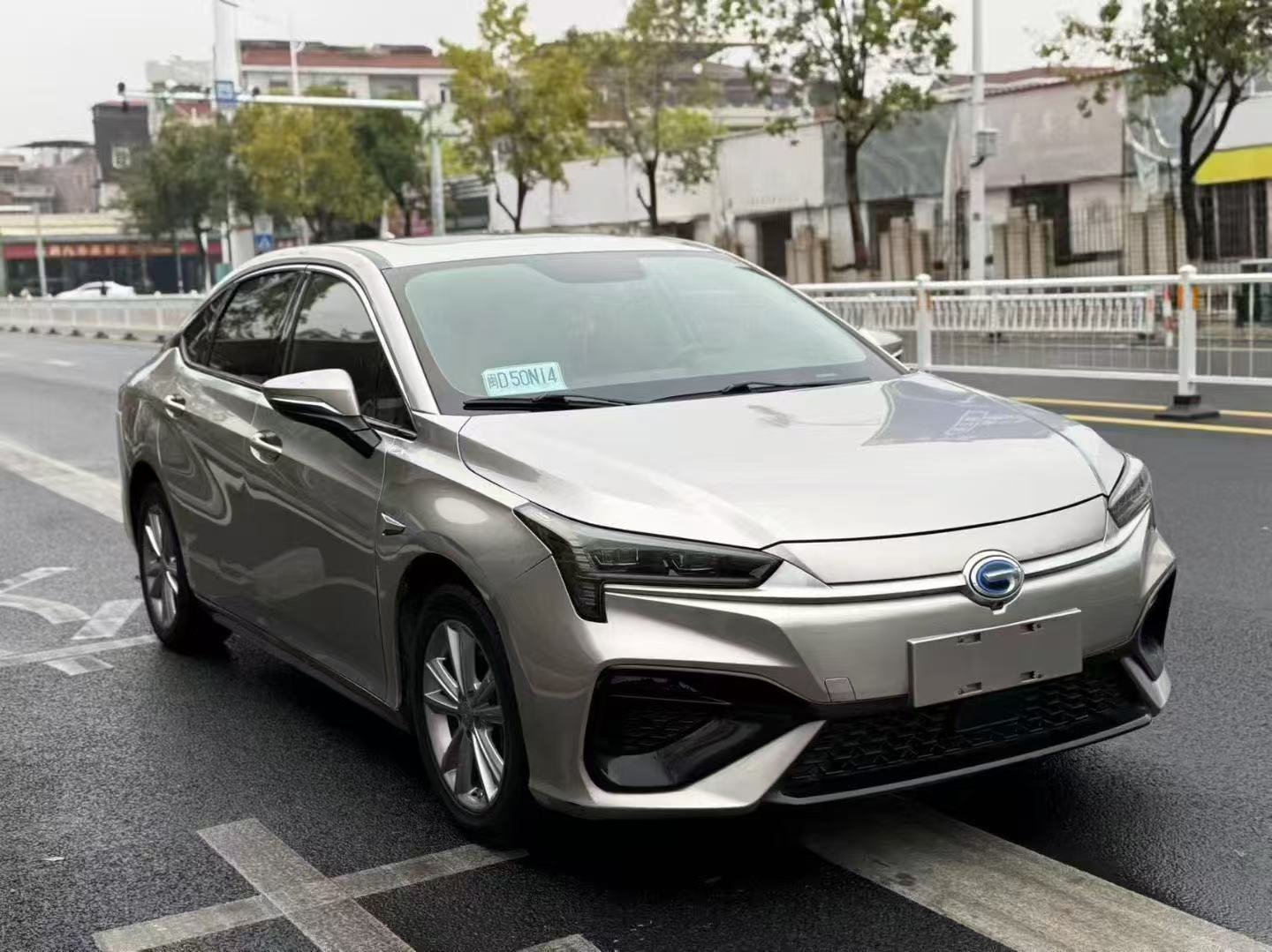 2022 AION S